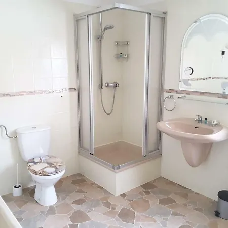 Ferienwohnung Gross Apartment Morschen